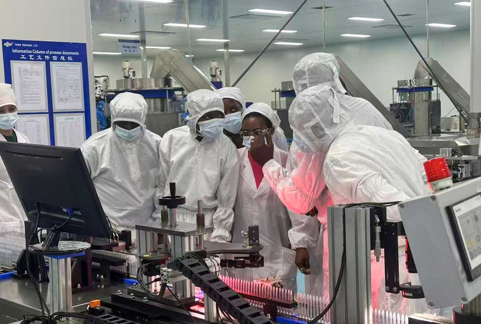 Study Team from the University of Michigan Visits Rwanda Tiankang Company, Conducting In-depth Research on Enterprise Development and Production Practice
